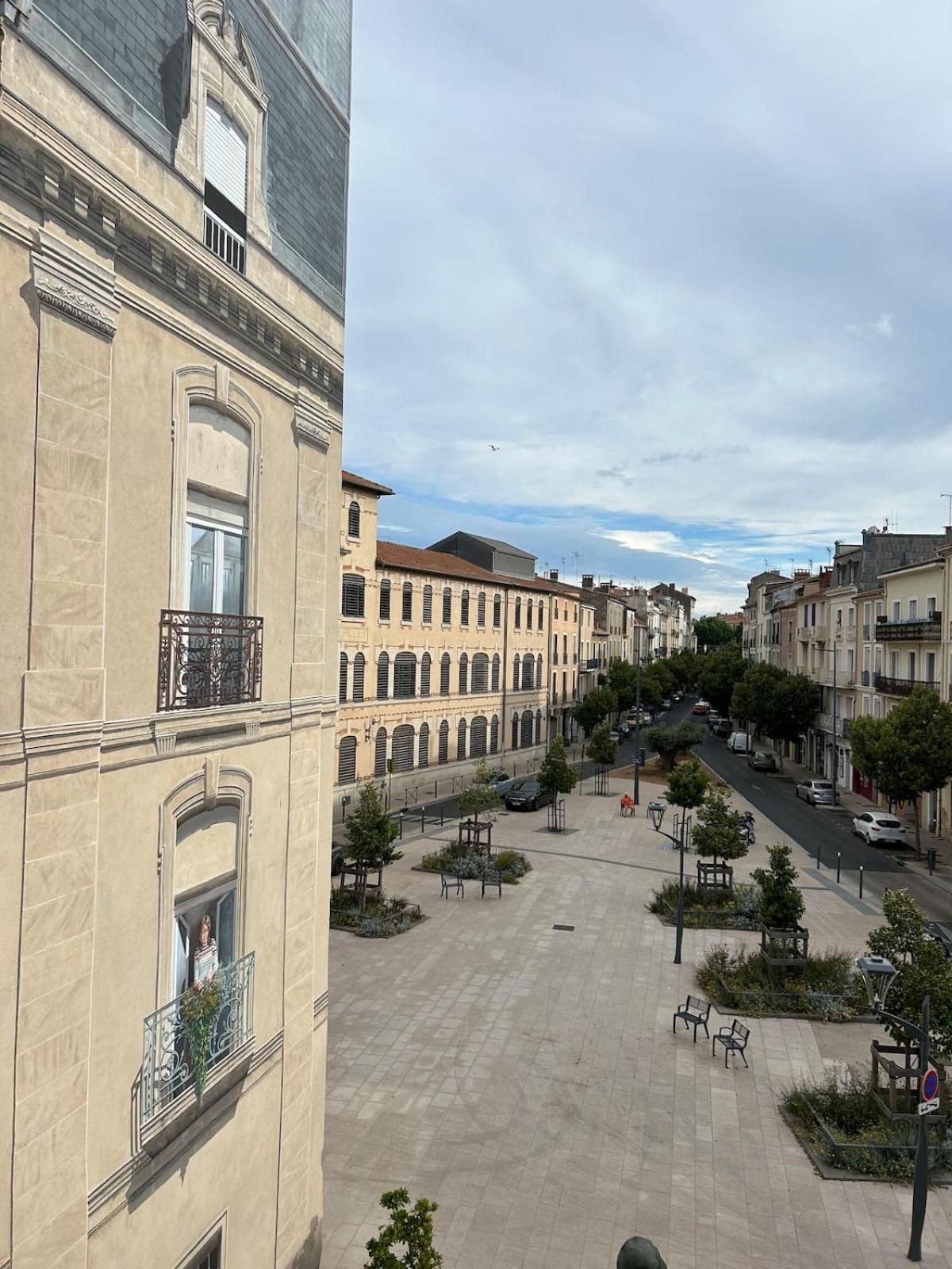 Foch 7-proche Allee Paul Riquet-wifi-tv Connectee Appartement